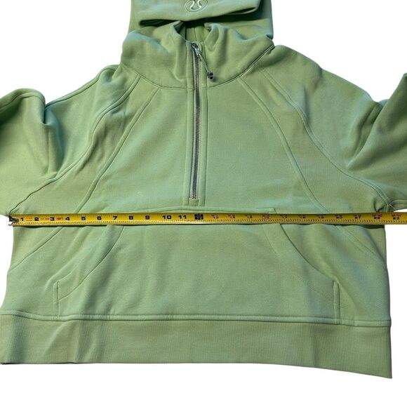 Lululemon Size M/L Scuba Oversized Half Zip Hoodie
Creamy Mint Green Pastel New - Picture 9 of 12